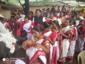 करमा हमारी संस्कृति के पहचान का त्यौहार, आपसी सद्भावना- सहयोग को और भी मजबूत करें : बंधु तिर्की.