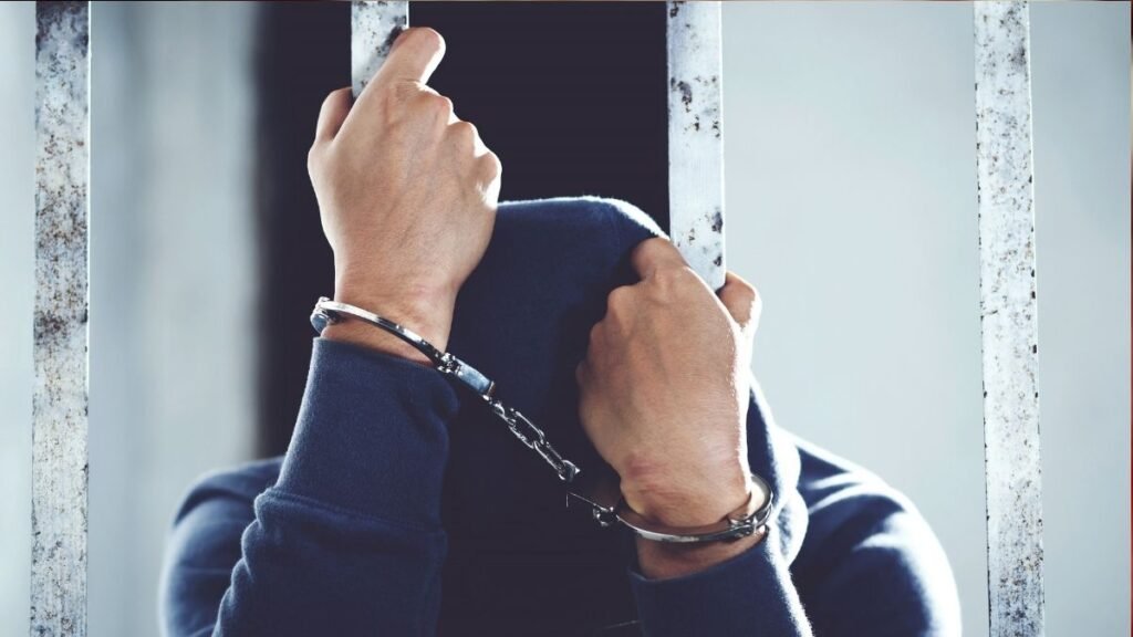 महिला ने कोयंबटूर पुलिस पर बेटे को अवैध हिरासत में रखने, प्रताड़ित करने का लगाया आरोप.