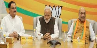 पंडित दीनदयाल उपाध्याय की जयंती पर पीएम मोदी, शाह और नड्डा ने किया नमन. पंडित दीनदयाल उपाध्याय की जयंती पर पीएम मोदी, शाह और नड्डा ने किया नमन.
