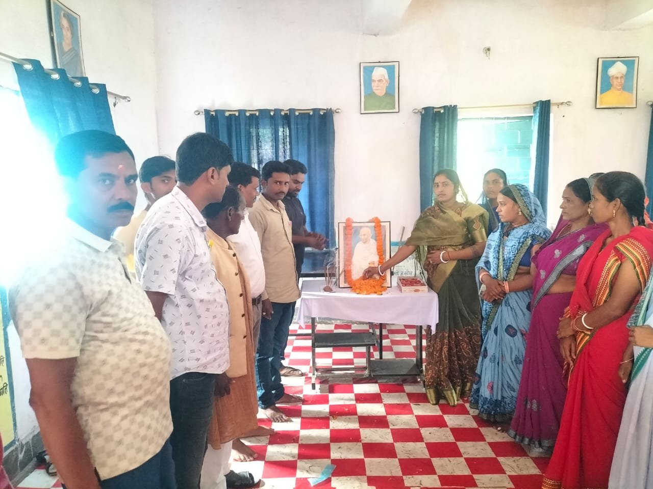 पंचायत सचिवालय में मनाया गया महात्मा गाँधी की जयंती . पंचायत सचिवालय में मनाया गया महात्मा गाँधी की जयंती .
