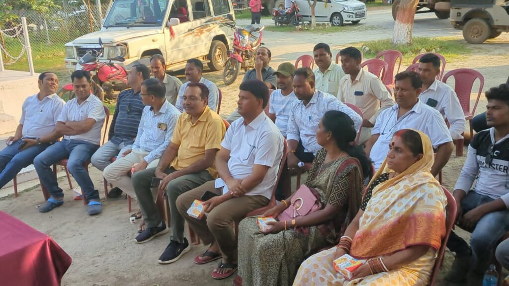 आगामी दुर्गा पूजा को लेकर शांति एवं विधि व्यवस्था बनाए रखने के लिए शांति समिति की हुई बैठक. आगामी दुर्गा पूजा को लेकर शांति एवं विधि व्यवस्था बनाए रखने के लिए शांति समिति की हुई बैठक.