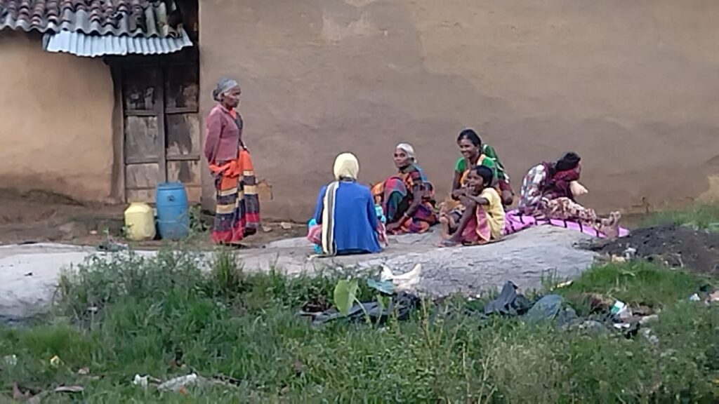 डारिया की चपेट में आने से देवाकी कुसुमटोली गांव के 16 लोग हुए बीमार. डारिया की चपेट में आने से देवाकी कुसुमटोली गांव के 16 लोग हुए बीमार.