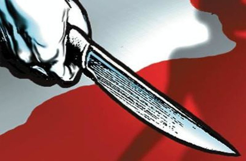 एक तरफा प्यार के पागल में युवक ने युवती को चाकू से ताबड़तोड़ घोंप कर किया हत्या। एक तरफा प्यार के पागल में युवक ने युवती को चाकू से ताबड़तोड़ घोंप कर किया हत्या।