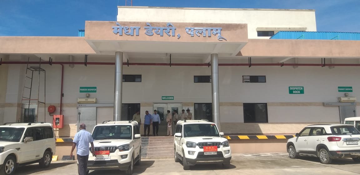 राज्य के सातवें मेधा डेयरी प्लांट का बुधवार को उद्घाटन करेंगे मुख्यमंत्री. राज्य के सातवें मेधा डेयरी प्लांट का बुधवार को उद्घाटन करेंगे मुख्यमंत्री.
