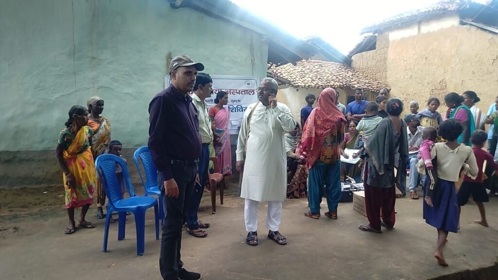 डारिया से एक की मौत होने से गांव में मचा हड़कम: इलाज के लिए गाँव पहुंचा चिकित्सक टीम. डारिया से एक की मौत होने से गांव में मचा हड़कम: इलाज के लिए गाँव पहुंचा चिकित्सक टीम.