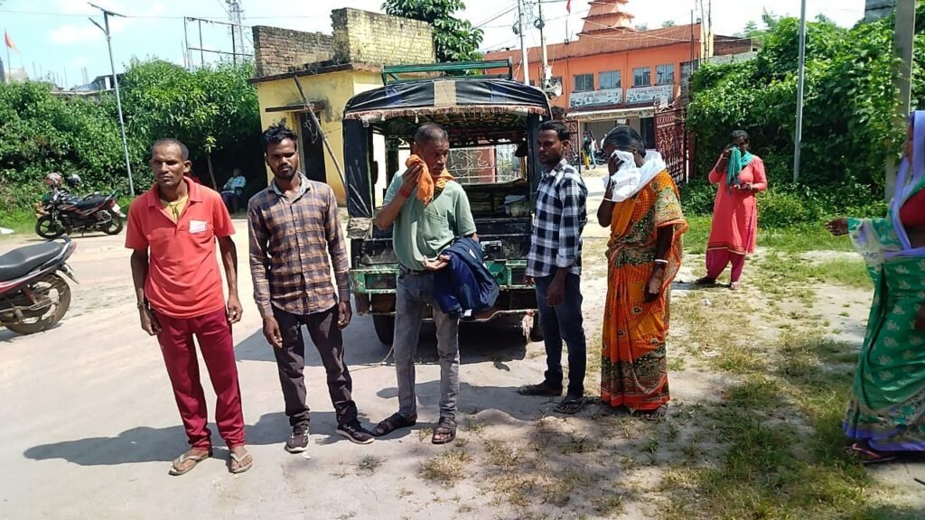 कुँवा में डूबने से 45 वर्षीय महिला की मौत: परिजनों का रो रो के हुआ बुरा हाल। कुँवा में डूबने से 45 वर्षीय महिला की मौत: परिजनों का रो रो के हुआ बुरा हाल।