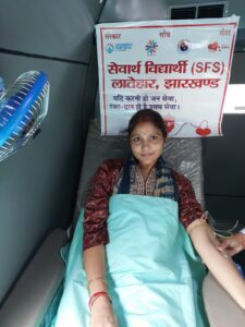 महात्मा गाँधी व शास्त्री के जयंती पर सेवार्थ विद्यार्थी की ओर से रक्तदान शिविर का आयोजन.