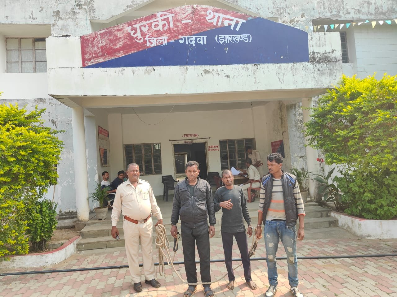 धुरकी पुलिस ने समकालीन अभियान के तहत तीन आरोपीयों को गिरफ्तार कर भेजा जेल