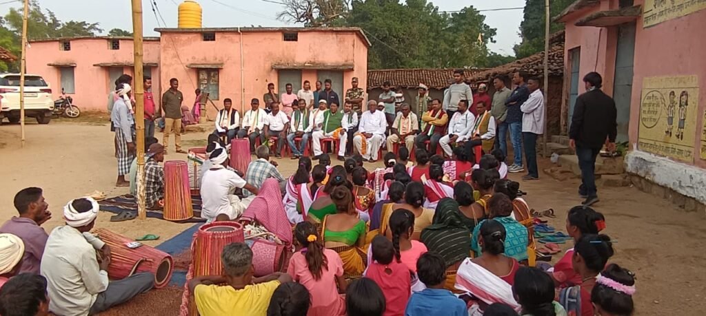 वित्त मंत्री रामेश्वर उरांव ने छत्तीसगढ़ के जसपुर में चलाया चुनाव प्रचार अभियान, वित्त मंत्री रामेश्वर उरांव ने छत्तीसगढ़ के जसपुर में चलाया चुनाव प्रचार अभियान,