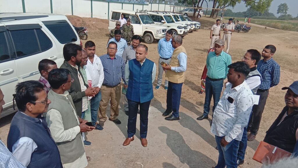 कमलपूर भरनो में विधायक जिग्गा ने ट्रांसफार्मर का किया उदघाटन. कमलपूर भरनो में विधायक जिग्गा ने ट्रांसफार्मर का किया उदघाटन.