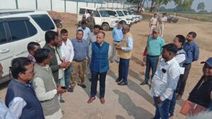 कमलपूर भरनो में विधायक जिग्गा ने ट्रांसफार्मर का किया उदघाटन.