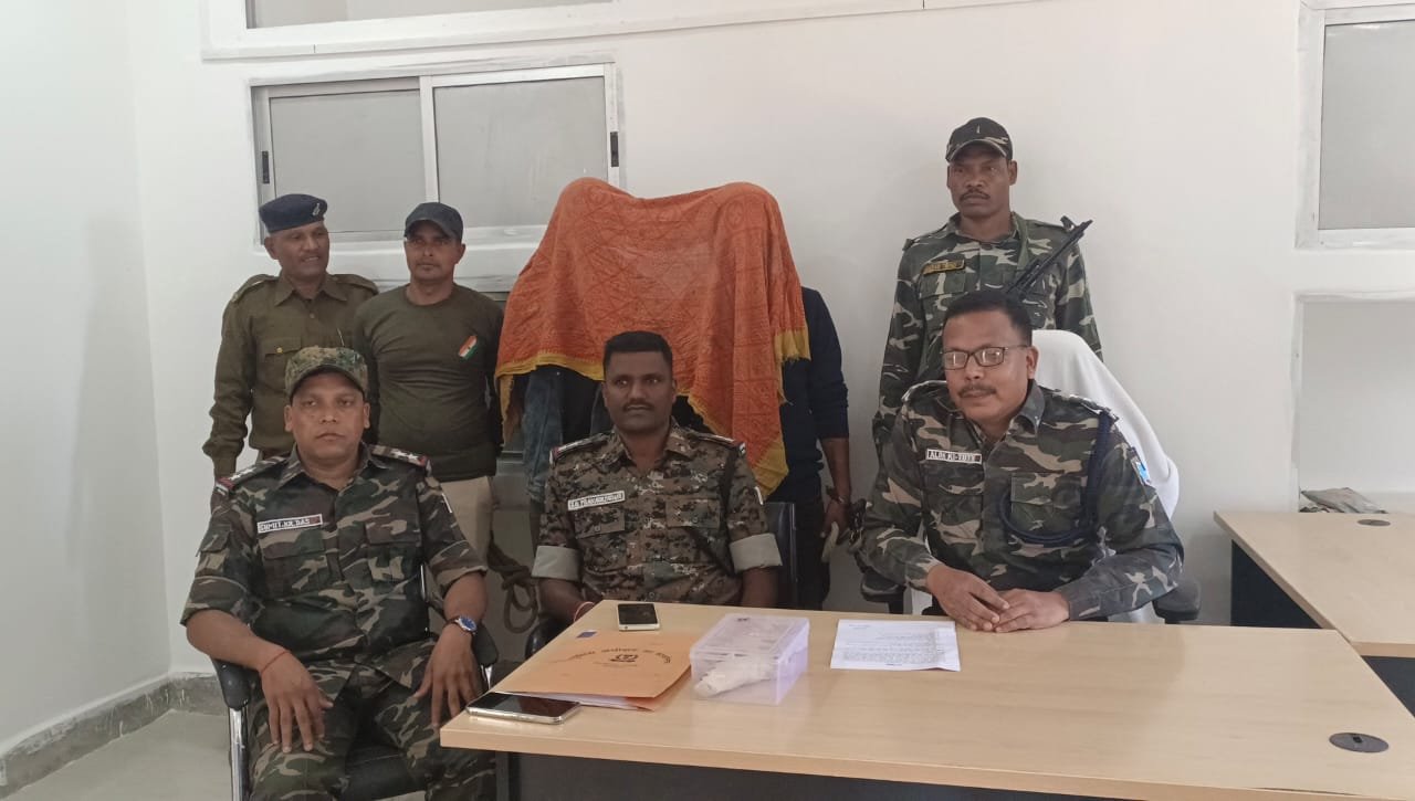 सेलारी पंचायत भवन के समीप से दो अपराधी पिस्तौल और गोली के साथ गिरफ्तार,अप्रिय घटना को अंजाम देने की थी तैयारी