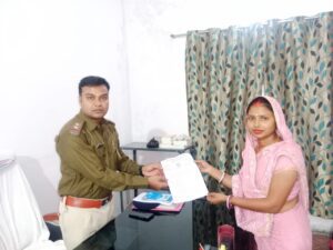 प्रमुख चैंबर से दस्तावेज सहित कई कार्यालय उपयोग की चीजे हुई गायब, प्रमुख दीपा कुशवाहा ने थाने में दर्ज कराई एफआईआर