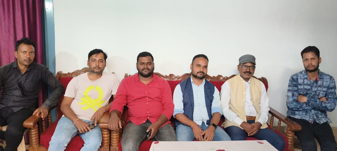 पुराना योजना का शिलान्यासकर सस्ती लोकप्रियता बटोर रहे हैं विधायक:- छोटू राजा