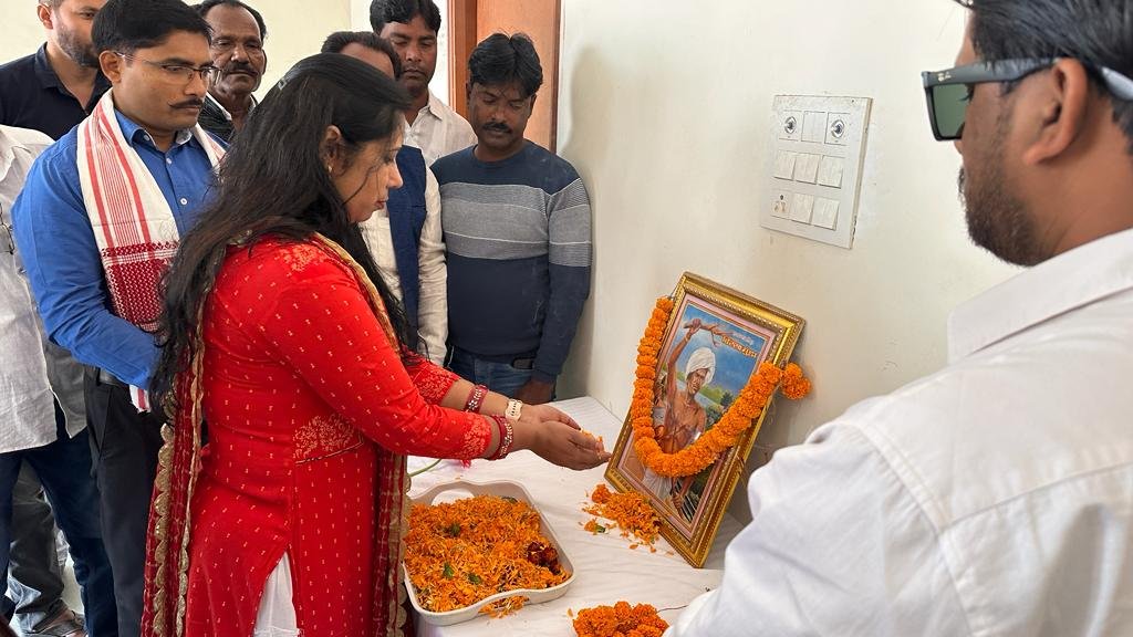 झारखंड राज्य स्थापना दिवस एवं जनजातीय गौरव दिवस पर समस्त झारखंड वासियों को जिप उपाध्यक्ष ने शुभकामना और बधाई दी. झारखंड राज्य स्थापना दिवस एवं जनजातीय गौरव दिवस पर समस्त झारखंड वासियों को जिप उपाध्यक्ष ने शुभकामना और बधाई दी.