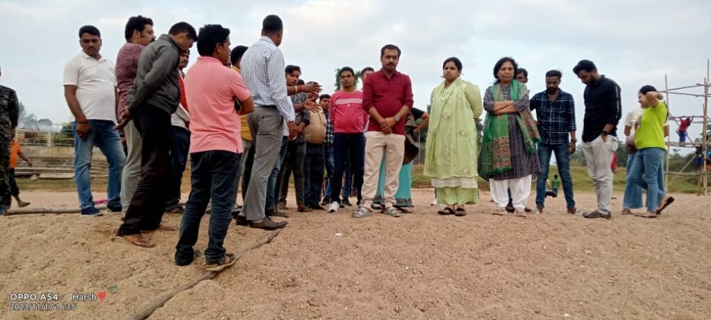 लातेहार व पलामू एसपी ने किया छठ घाट का निरीक्षण, लातेहार व पलामू एसपी ने किया छठ घाट का निरीक्षण,