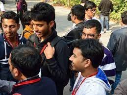 विदेशी विश्वविद्यालयों के लिए आ रहे है नियम, मेधावी छात्रों के लिए फीस होगी कम.