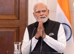 पीएम मोदी ने सुरंग में फंसे श्रमिकों को बचाने के लिए चलाए जा रहे अभियान की सीएम धामी से ली जानकारी. पीएम मोदी ने सुरंग में फंसे श्रमिकों को बचाने के लिए चलाए जा रहे अभियान की सीएम धामी से ली जानकारी.
