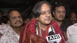 शशि थरूर करेंगे दिल्ली में केएलएफ के उद्घाटन समारोह की मेजबानी. शशि थरूर करेंगे दिल्ली में केएलएफ के उद्घाटन समारोह की मेजबानी.
