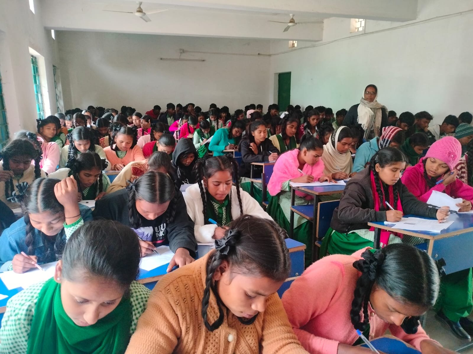 मैट्रिक एवं इंटर के प्री बोर्ड परीक्षा में क्रमशः 85.2 प्रतिशत एवं 81.8 प्रतिशत विद्यार्थी हुए शामिल. मैट्रिक एवं इंटर के प्री बोर्ड परीक्षा में क्रमशः 85.2 प्रतिशत एवं 81.8 प्रतिशत विद्यार्थी हुए शामिल.