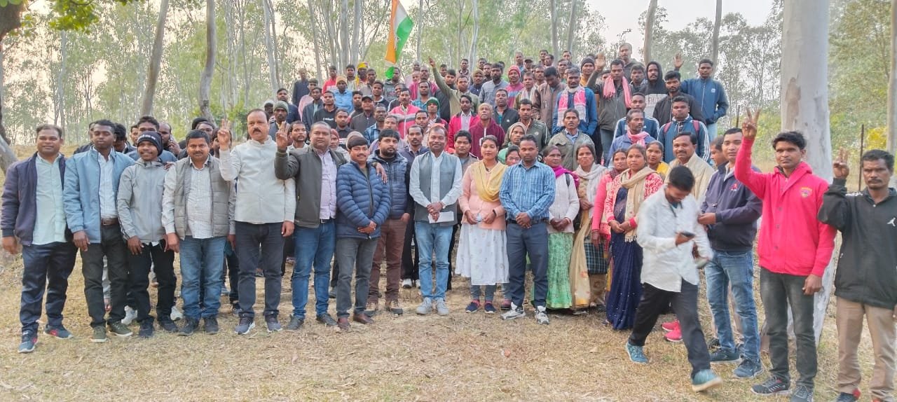 कांग्रेस पार्टी की देवाकी में वनभोज सह मिलन समारोह कांग्रेस पार्टी की देवाकी में वनभोज सह मिलन समारोह