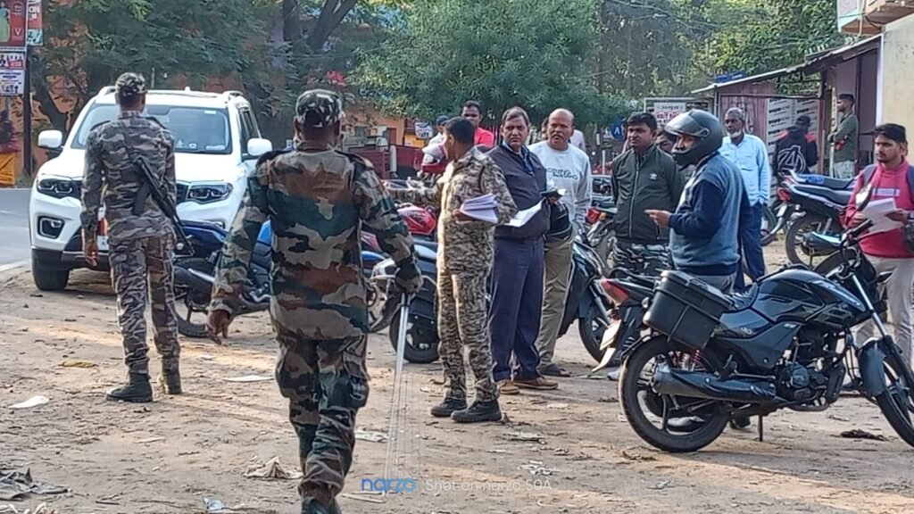 एसपी के निर्देश पर चलाया गया सघन वाहन चेकिंग अभियान.