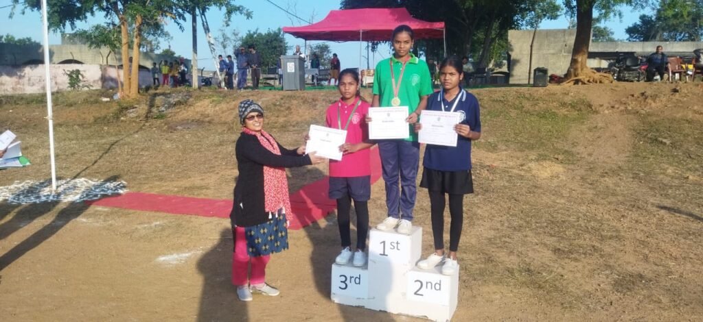 जवाहर नवोदय विद्यालय परिसर में खेलो इंडिया के अंतर्गत वार्षिक खेलकूद प्रतियोगिता का किया गया आयोजन । जवाहर नवोदय विद्यालय परिसर में खेलो इंडिया के अंतर्गत वार्षिक खेलकूद प्रतियोगिता का किया गया आयोजन ।