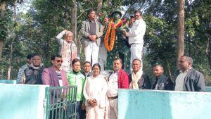 कारगिल सहीद रघुवीर प्रसाद मेहता और राजेश मिंज की प्रतिमा को किया गया माल्यार्पण,