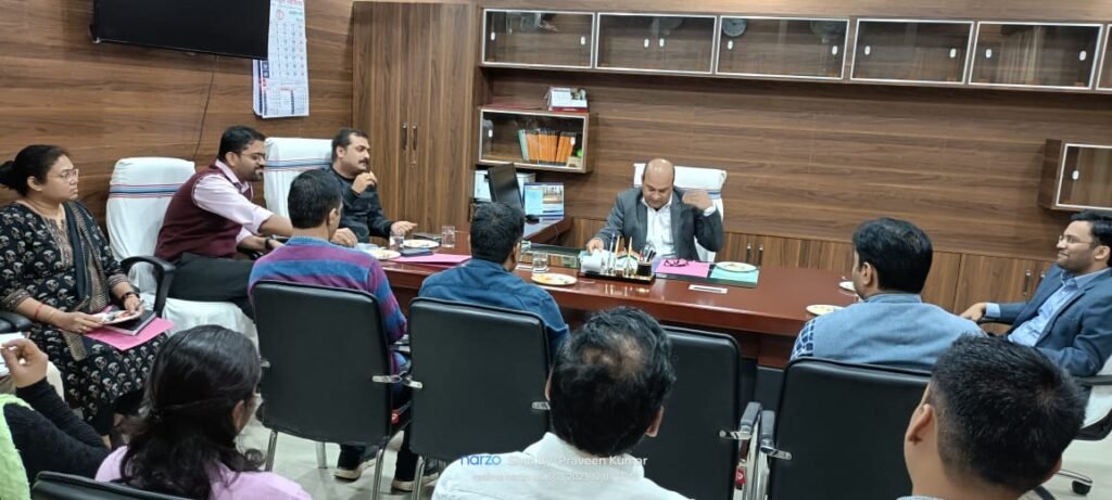 प्रधान जिला एवं सत्र न्यायाधीश की अध्यक्षता में राष्ट्रीय लोक अदालत को लेकर हुई बैठक। प्रधान जिला एवं सत्र न्यायाधीश की अध्यक्षता में राष्ट्रीय लोक अदालत को लेकर हुई बैठक।
