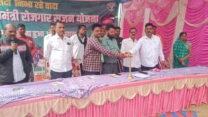 तुकबेरा में सरकार आपके द्वार कार्यक्रम में ऑनस्पॉट लाभुकों को मिला लाभ