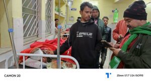 बारहवीं भोज कार्यक्रम से लौट रहे एक ही परिवार के छः से अधिक लोग सड़क दुघर्टना में हुए घायल: चालक फरार