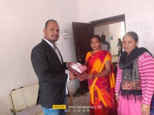 एसजीआरएस संस्था ने बेहतर कार्य करने वाली सेविकाओं को किया सम्मानित