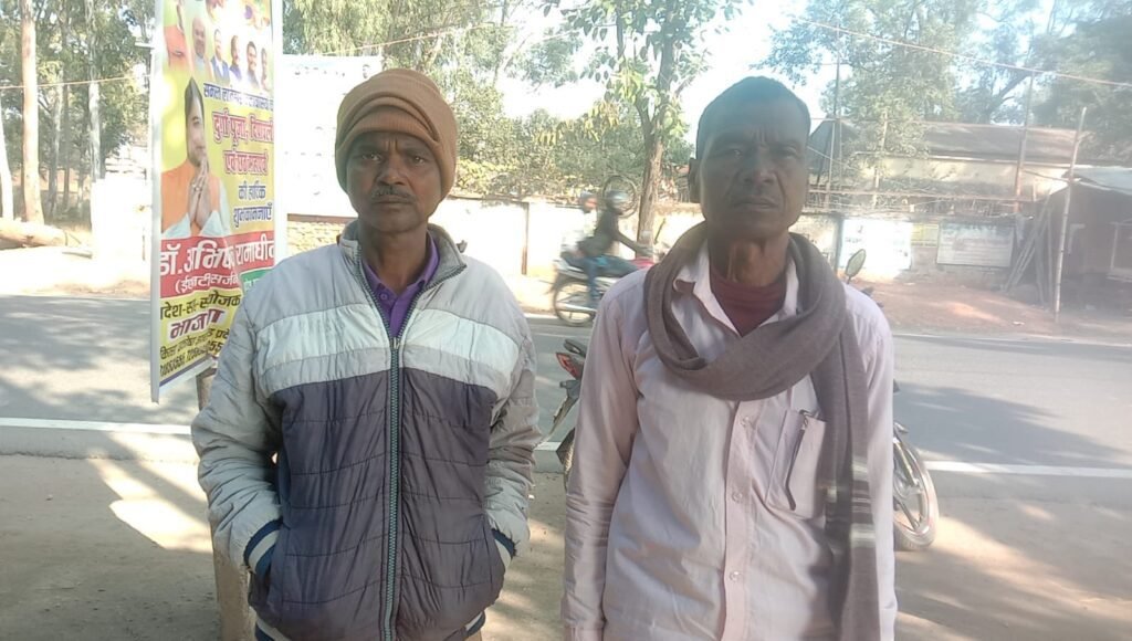 मनिका थाना क्षेत्र के साप्ताहिक बाजार से एक व्यक्ति का जरूरी कागजात रखा थैला हुआ गुम। मनिका थाना क्षेत्र के साप्ताहिक बाजार से एक व्यक्ति का जरूरी कागजात रखा थैला हुआ गुम।