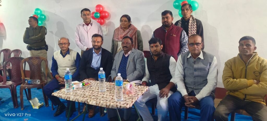 डेंटल क्लिनिक का उद्घाटन विधायक किसुन दास ने किया डेंटल क्लिनिक का उद्घाटन विधायक किसुन दास ने किया