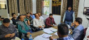 मुख्यमंत्री ग्राम गाड़ी योजना को लेकर डीटीओ ने सभी बस संचालकों के साथ बैठक की