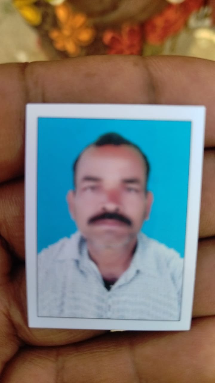 जितैन देवी ने अपने लापता पति सुमरन बडाईक को खोजने की घाघरा थाना में गुहार लगाई