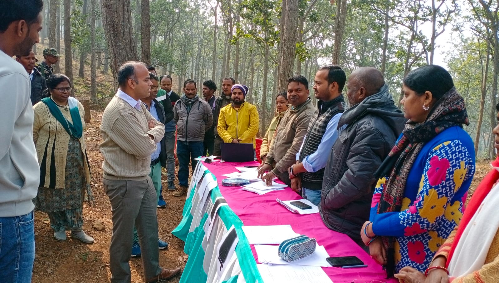 चल मैया कैंप, तोर आयुष्मान कार्ड बनवाई देवो.