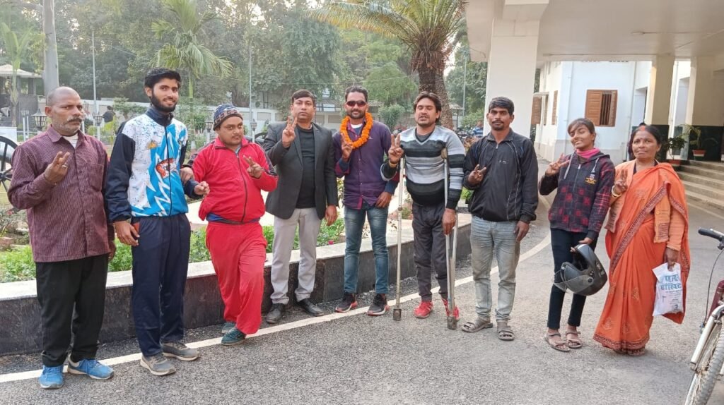 दिव्यांग खिलाड़ी को मुंगेर में सम्मानित किया गया दिव्यांग खिलाड़ी को मुंगेर में सम्मानित किया गया