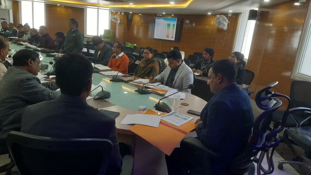 ई-विद्यावाहिनी पोर्टल पर बच्चों व शिक्षकों का अटेंडेंस अनिवार्य रूप से बनवाना सुनिश्चित करें:उपायुक्त ई-विद्यावाहिनी पोर्टल पर बच्चों व शिक्षकों का अटेंडेंस अनिवार्य रूप से बनवाना सुनिश्चित करें:उपायुक्त