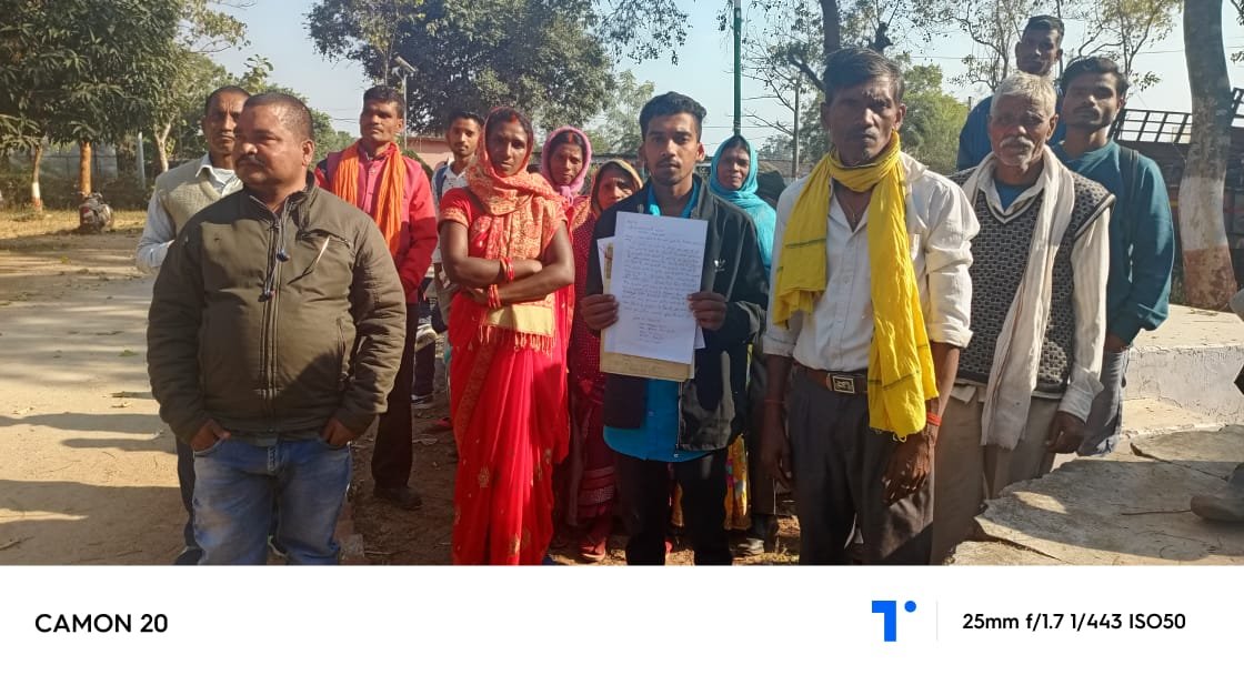 लिप्टस पेड़ काटने की साजिश को किया नाकाम लिप्टस पेड़ काटने की साजिश को किया नाकाम