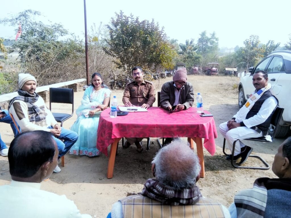 अयोध्या में राम लला का प्राण प्रतिष्ठा को लेकर बिशुनपुरा थाना परिसर में हुई शांती समिति का बैठक अयोध्या में राम लला का प्राण प्रतिष्ठा को लेकर बिशुनपुरा थाना परिसर में हुई शांती समिति का बैठक