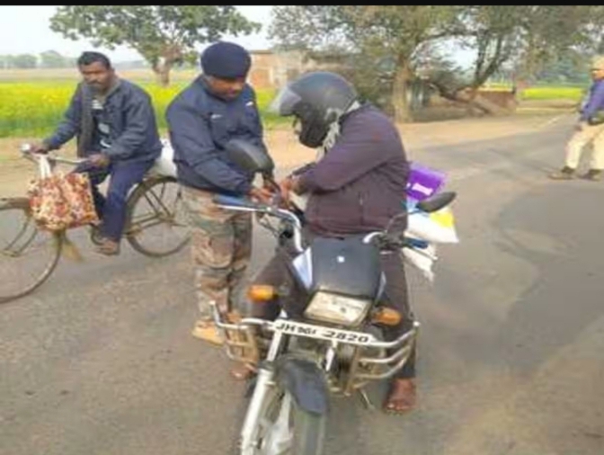 अपराध नियंत्रण को लेकर चलाया गया वाहन जांच अभियान अपराध नियंत्रण को लेकर चलाया गया वाहन जांच अभियान
