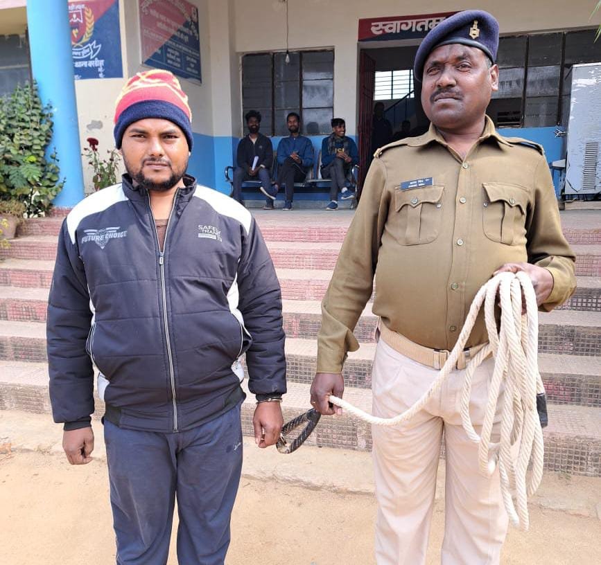 पुलिस ने प्राथमिकी अभियुक्त को गिरफ्तार कर भेजा न्यायिक हिरासत पुलिस ने प्राथमिकी अभियुक्त को गिरफ्तार कर भेजा न्यायिक हिरासत