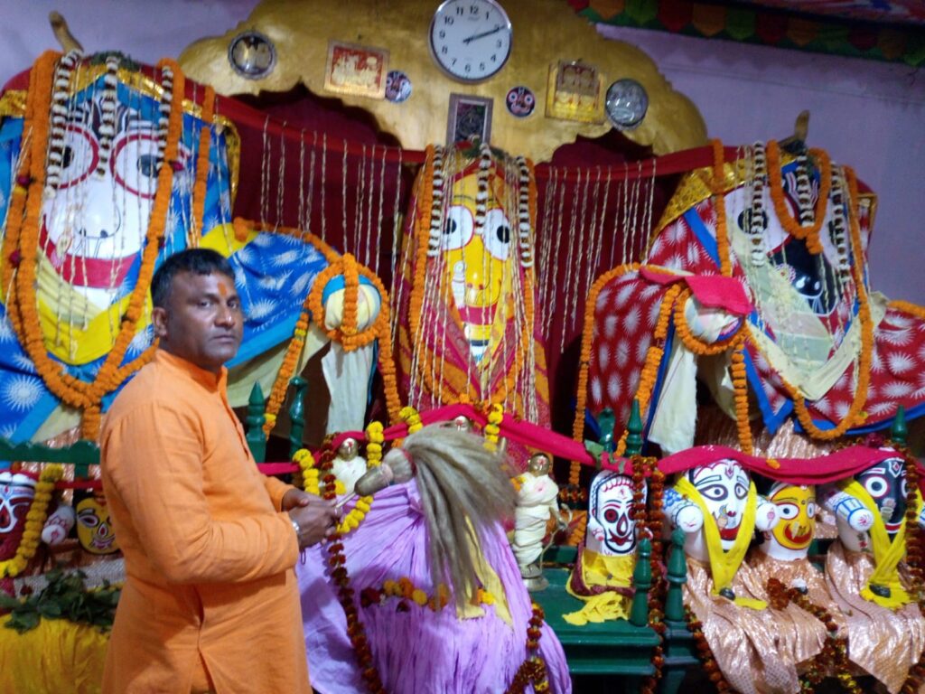 नागफेनी में मकर संक्रांति रथ यात्रा का हुआ आयोजन नागफेनी में मकर संक्रांति रथ यात्रा का हुआ आयोजन
