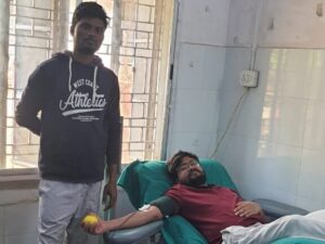 रक्तदान कराकर चंचल सिंह ने बचाई मरीज की जान