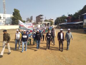 प्रभात फेरी निकाल कर सड़क सुरक्षा जागरूकता कार्यक्रम का आयोजन