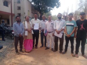 एसएसपी से पुजारी की शिकायत ,पुजारी के हरकतों से समिति हुआ नाराज