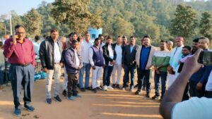 पलामू किला के फुलवरिया गांव में लिट्टी चोखा का प्रोग्राम में उमड़ा जैन सैलाब