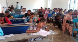 मैट्रिक परीक्षा:शांतिपूर्ण माहौल मे सम्पन्न हुई पहले दिन की परीक्षा