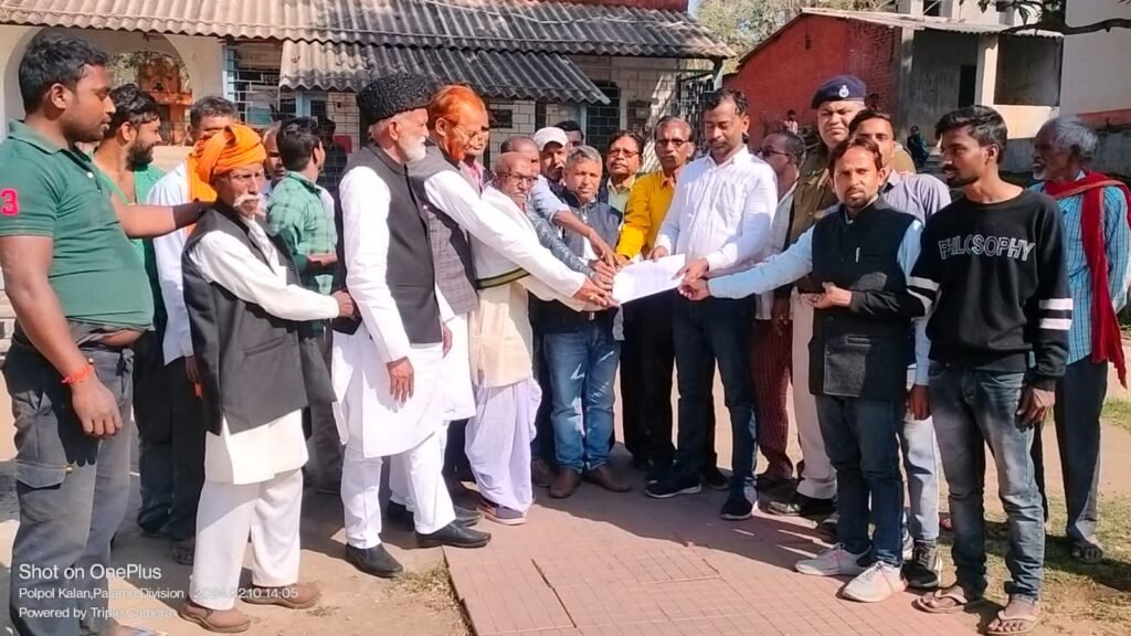 चतरा संसदीय क्षेत्र के पर्यटक स्थल केचकी रेलवे स्टेशन पर एक्सप्रेस ट्रेन की ठहराव नहीं किया जाना आदिवासियों के साथ खिलवाड़:- अलीहसन चतरा संसदीय क्षेत्र के पर्यटक स्थल केचकी रेलवे स्टेशन पर एक्सप्रेस ट्रेन की ठहराव नहीं किया जाना आदिवासियों के साथ खिलवाड़:- अलीहसन